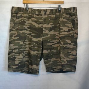 Gander Mountain Guide Series Mens Shorts Cargo Camo Camouflage Size 46